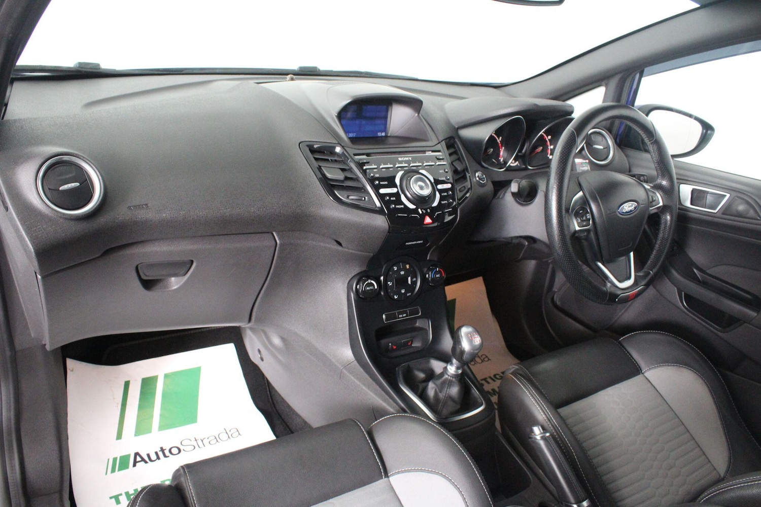 Used Ford Fiesta 2016 for sale - 76992682: Photo 44