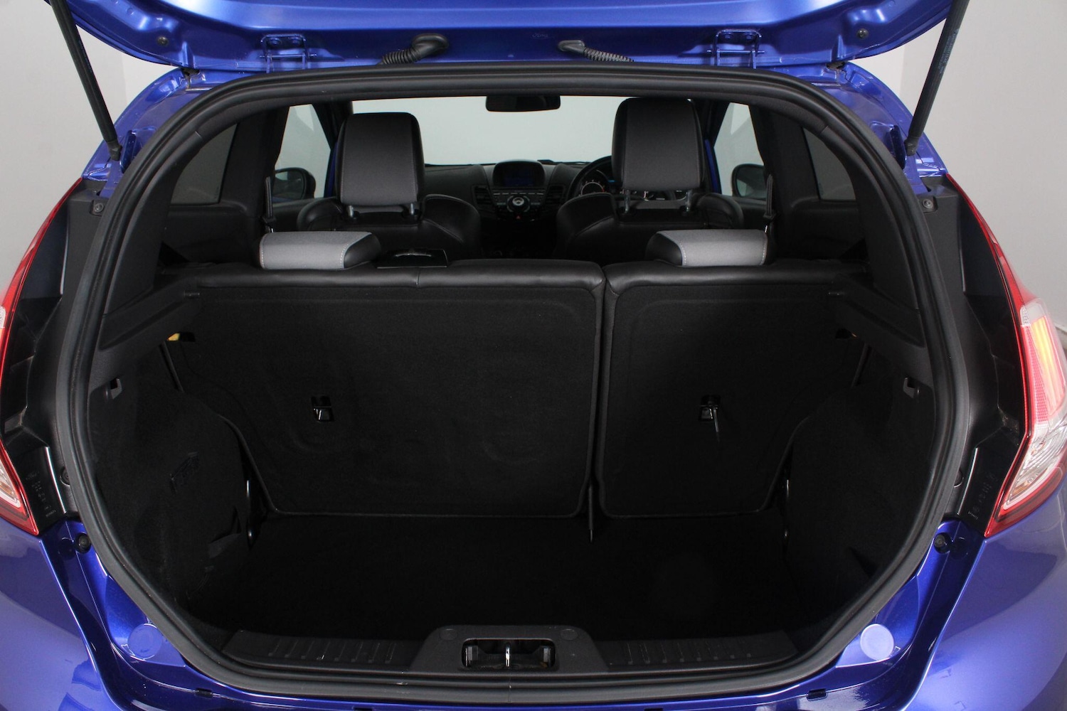 Used Ford Fiesta 2016 for sale - 76992682: Photo 59