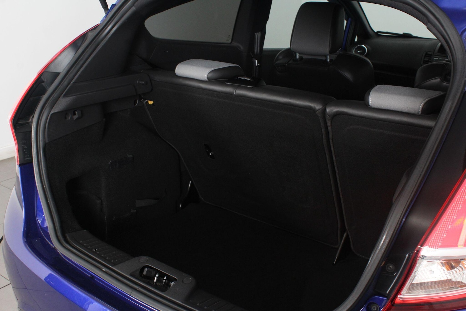 Used Ford Fiesta 2016 for sale - 76992682: Photo 60