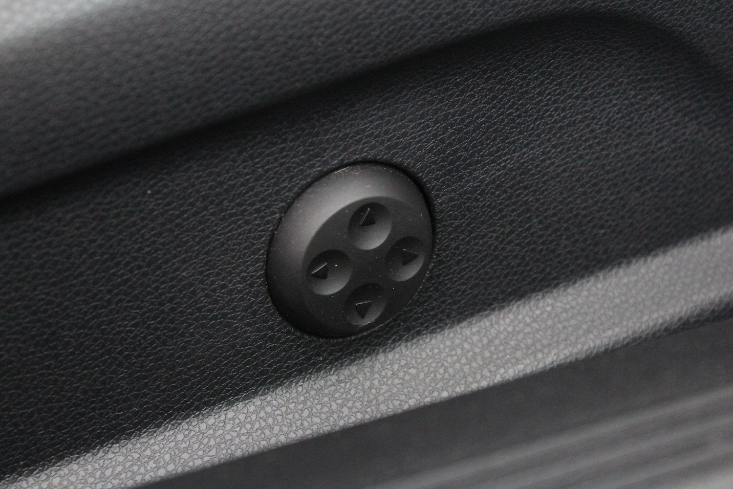 Used Mercedes-Benz E Class for sale - 76996155: Photo 71