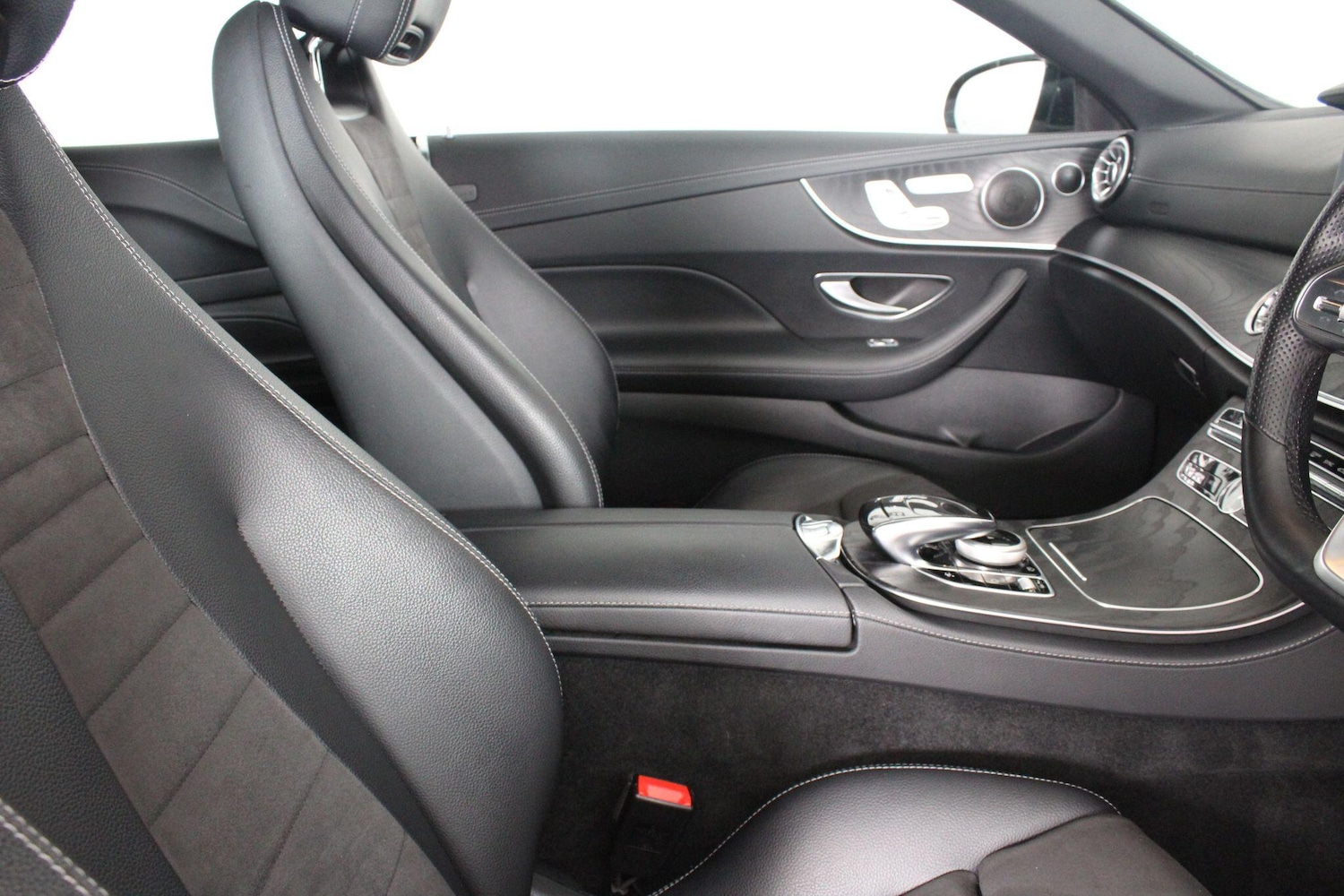 Used Mercedes-Benz E Class for sale - 76996155: Photo 79