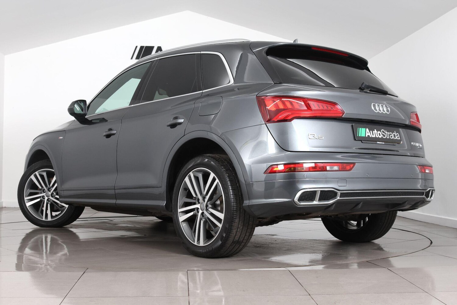 Used Audi Q5 for sale - 76997631: Photo 11