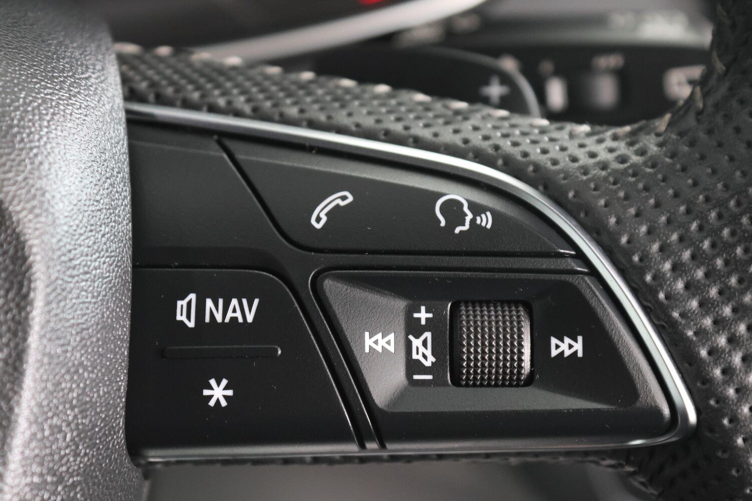 Used Audi Q5 for sale - 76997631: Photo 29