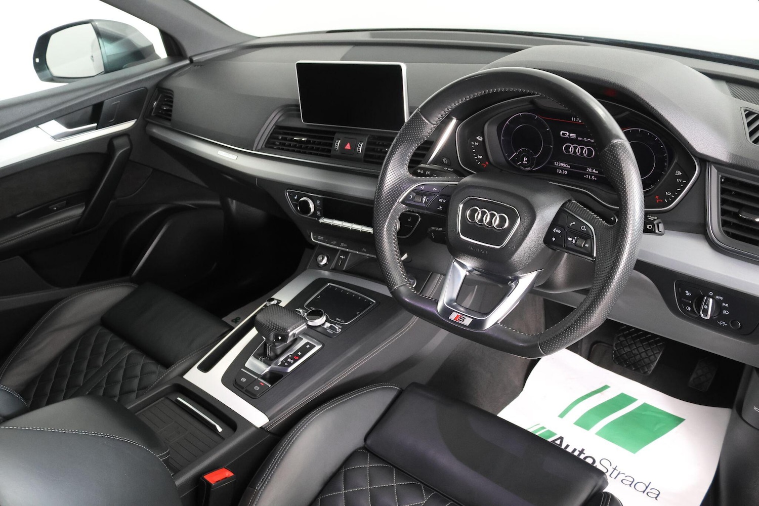 Used Audi Q5 for sale - 76997631: Photo 3