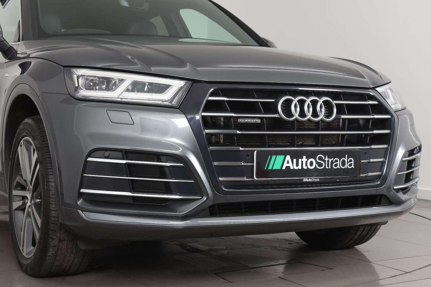 Used Audi Q5 for sale - 76997631: Photo 65