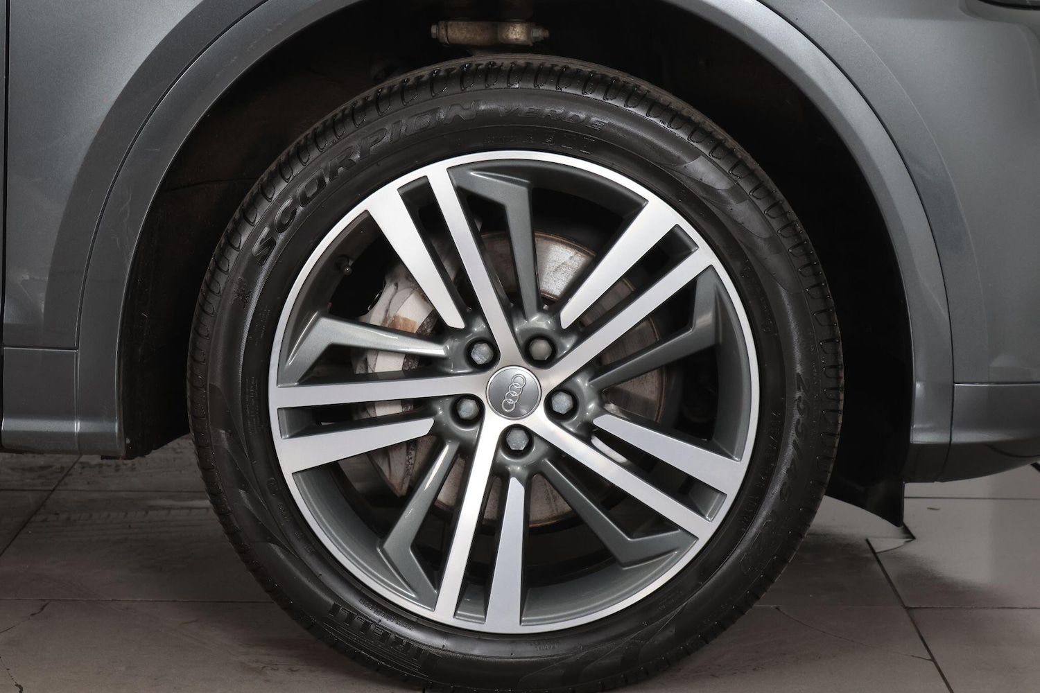 Used Audi Q5 2019 for sale - 76997631: Photo 78