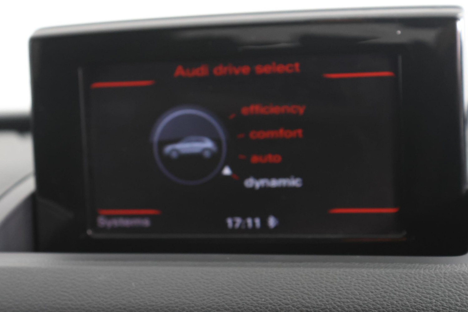 Used Audi Q3 for sale - 77598178: Photo 35