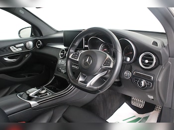 Used Mercedes-Benz GLC 2016 for sale - 77016034: Photo