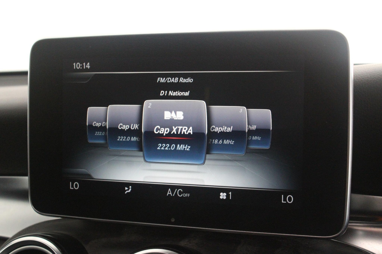 Used Mercedes-Benz GLC 2016 for sale - 77016034: Photo 30