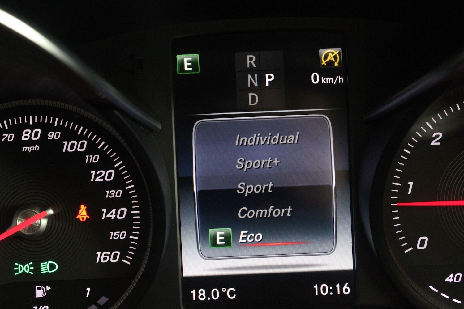 Used Mercedes-Benz GLC 2016 for sale - 77016034: Photo 38