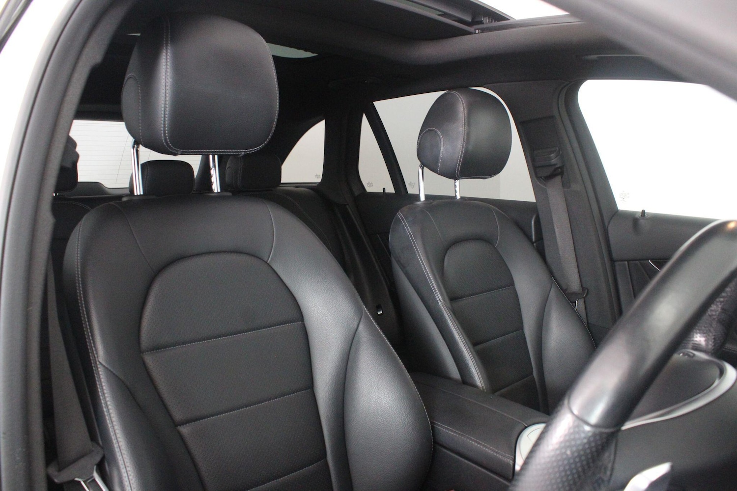 Used Mercedes-Benz GLC 2016 for sale - 77016034: Photo 51