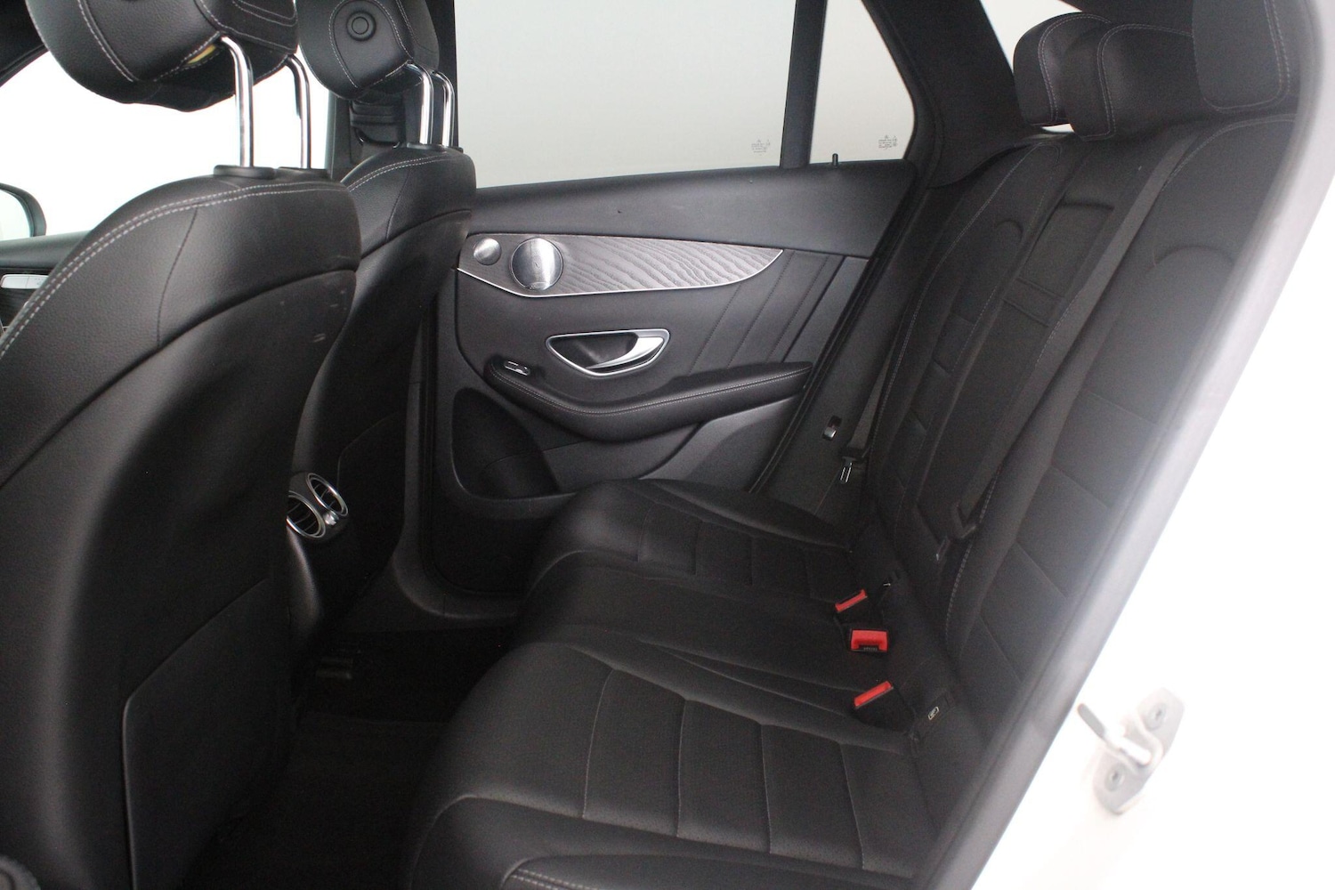 Used Mercedes-Benz GLC 2016 for sale - 77016034: Photo 56