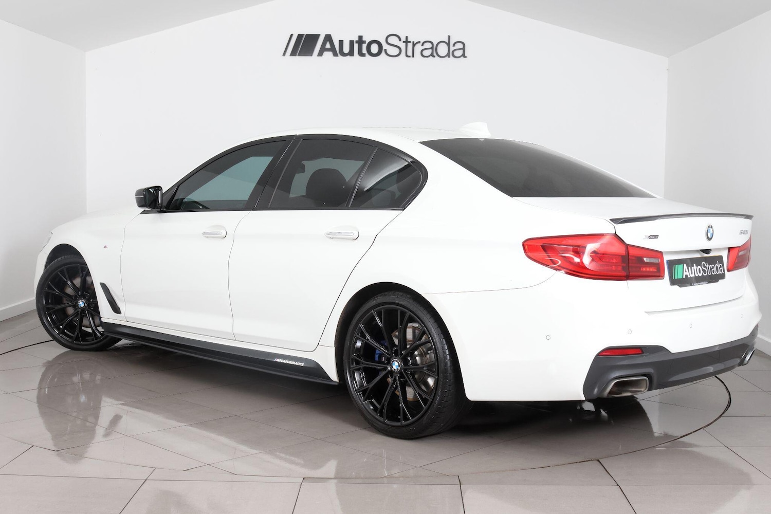 Used BMW 5 Series for sale - 77174964: Photo 11