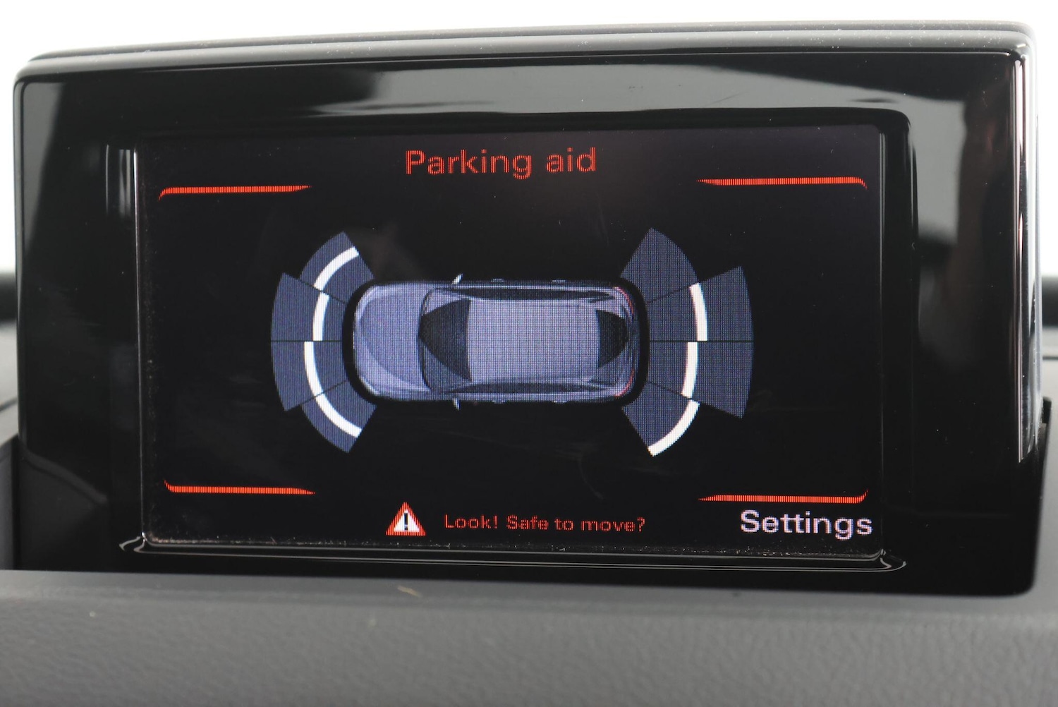 Used Audi Q3 2017 for sale - 77645871: Photo 34