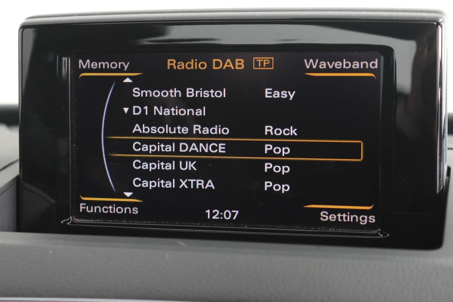 Used Audi Q3 2017 for sale - 77645871: Photo 37