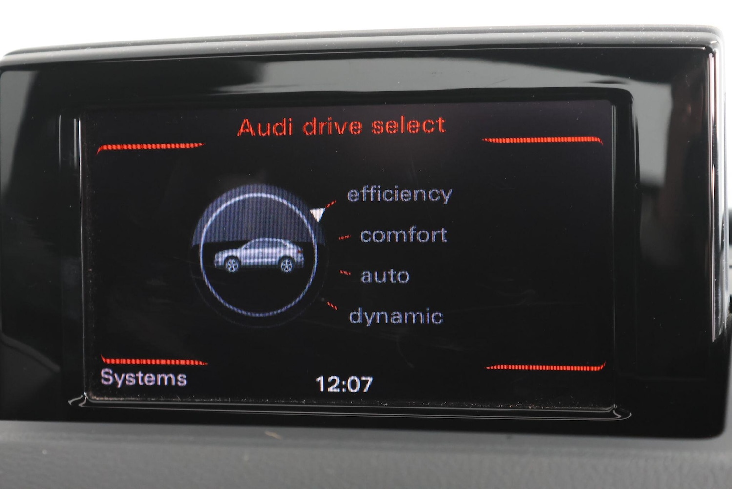 Used Audi Q3 2017 for sale - 77645871: Photo 41