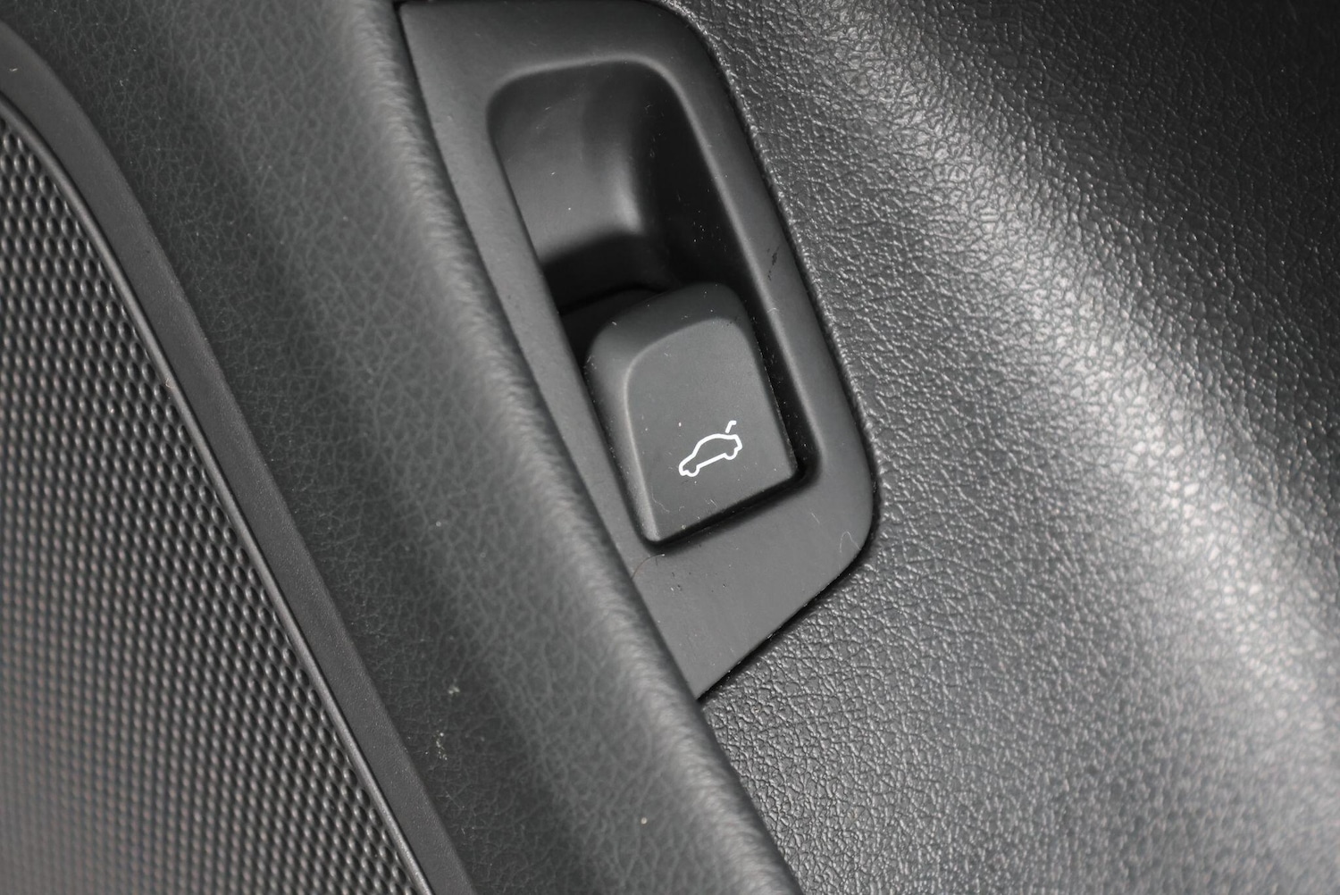 Used Audi Q3 2017 for sale - 77645871: Photo 55