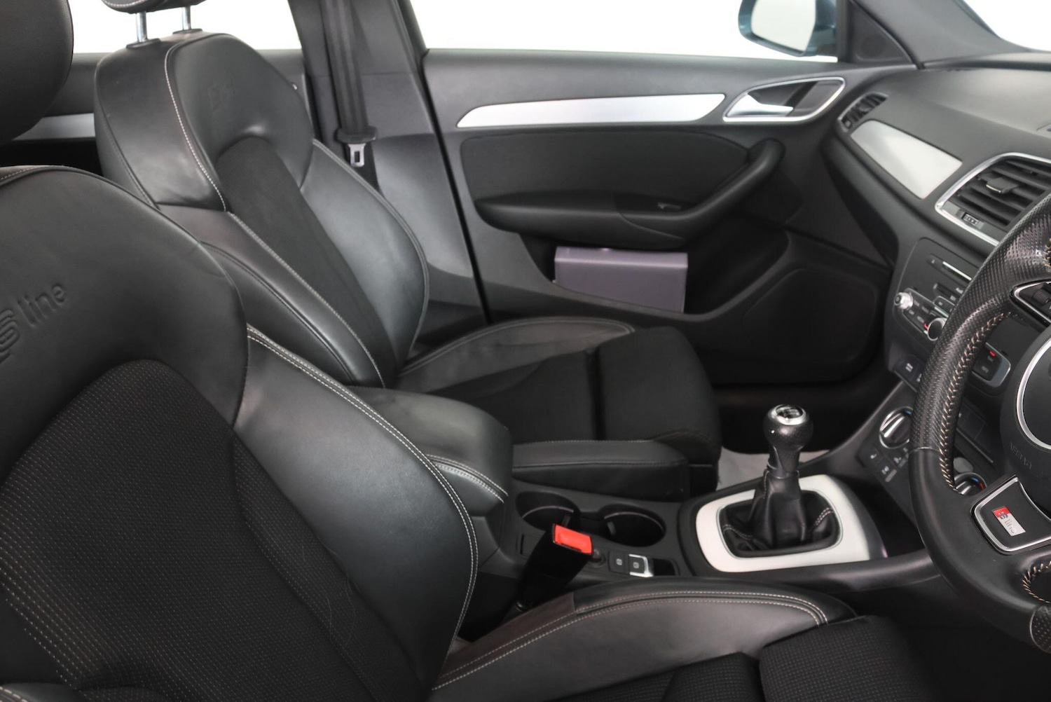 Used Audi Q3 2017 for sale - 77645871: Photo 61