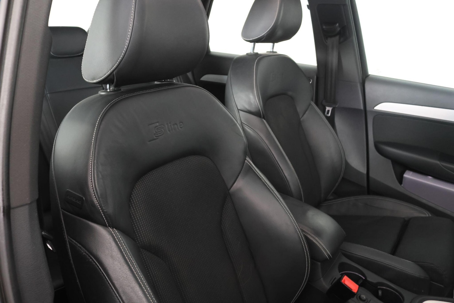 Used Audi Q3 2017 for sale - 77645871: Photo 62