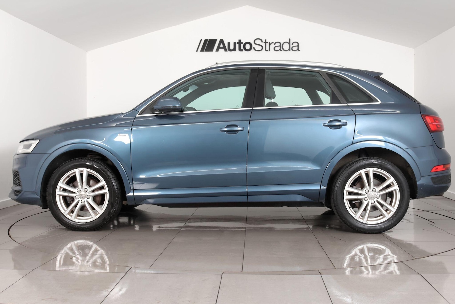 Used Audi Q3 2017 for sale - 77645871: Photo 7
