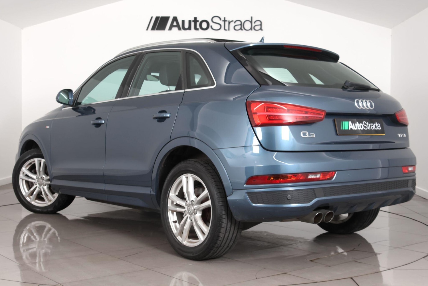 Used Audi Q3 2017 for sale - 77645871: Photo 9
