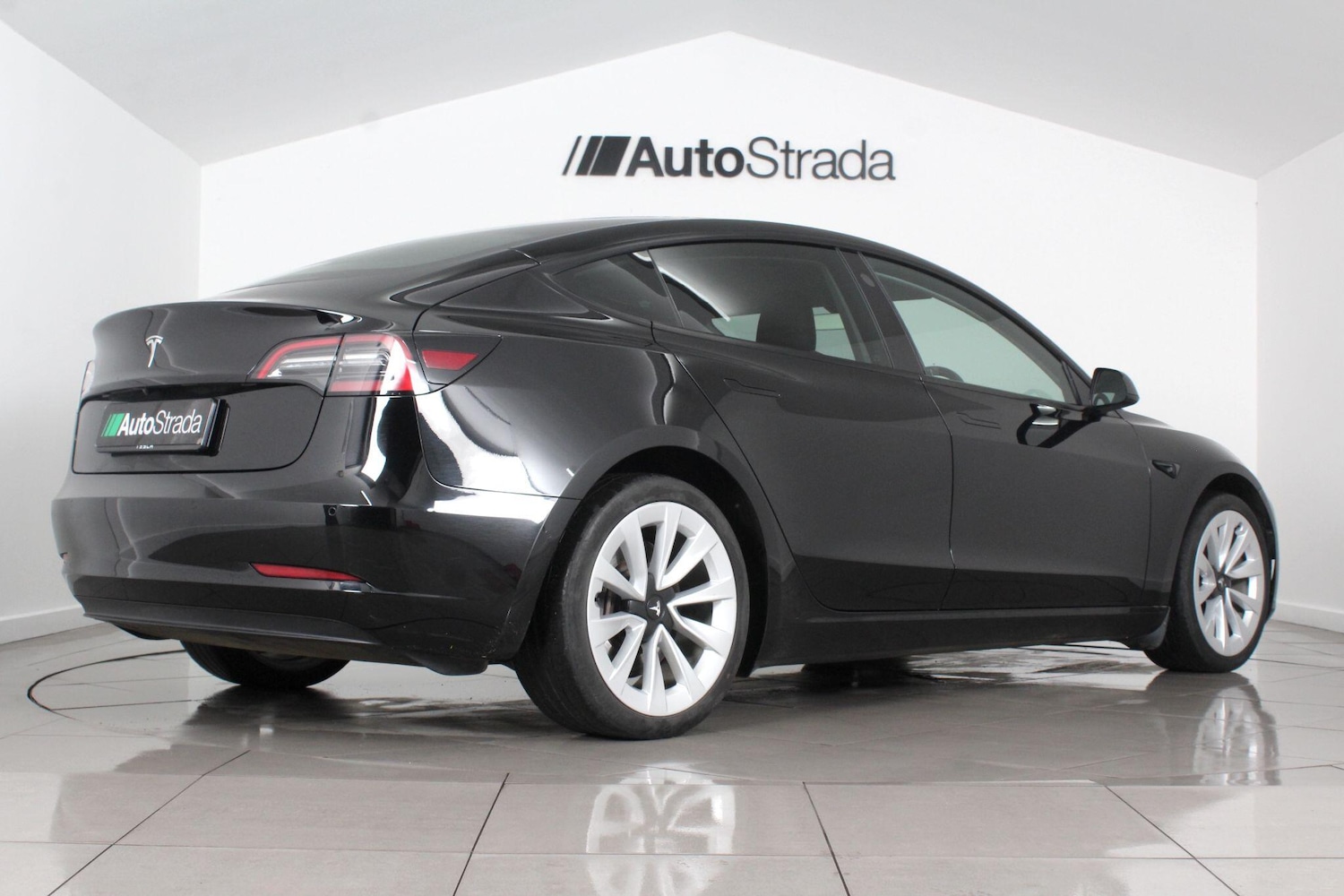 Used Tesla Model 3 2021 for sale - 76991049: Photo 20