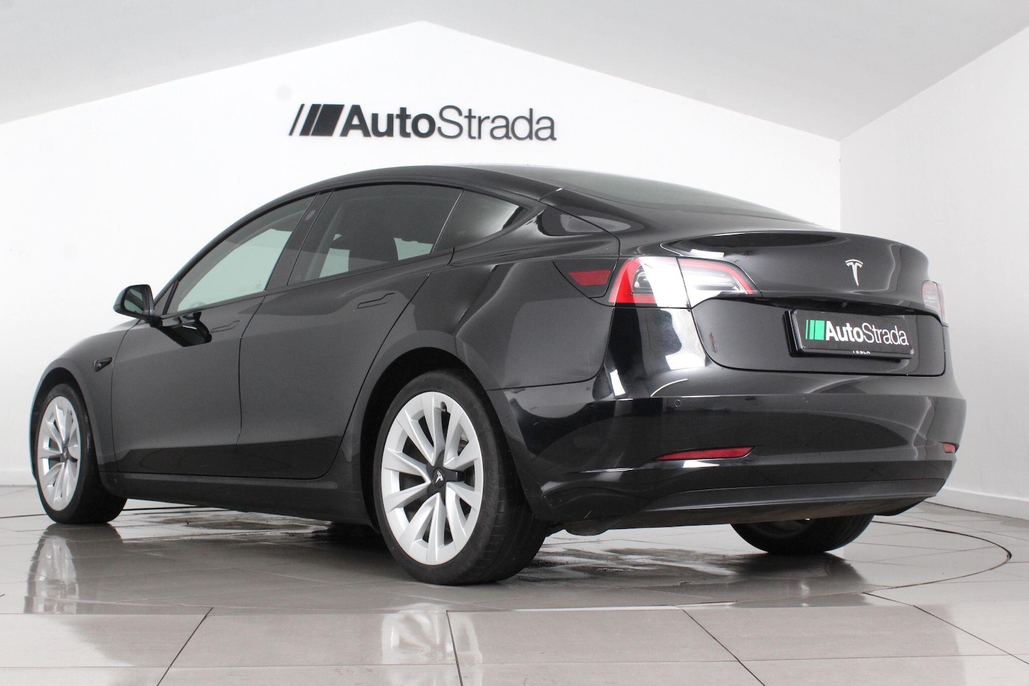 Used Tesla Model 3 2021 for sale - 76991049: Photo 22