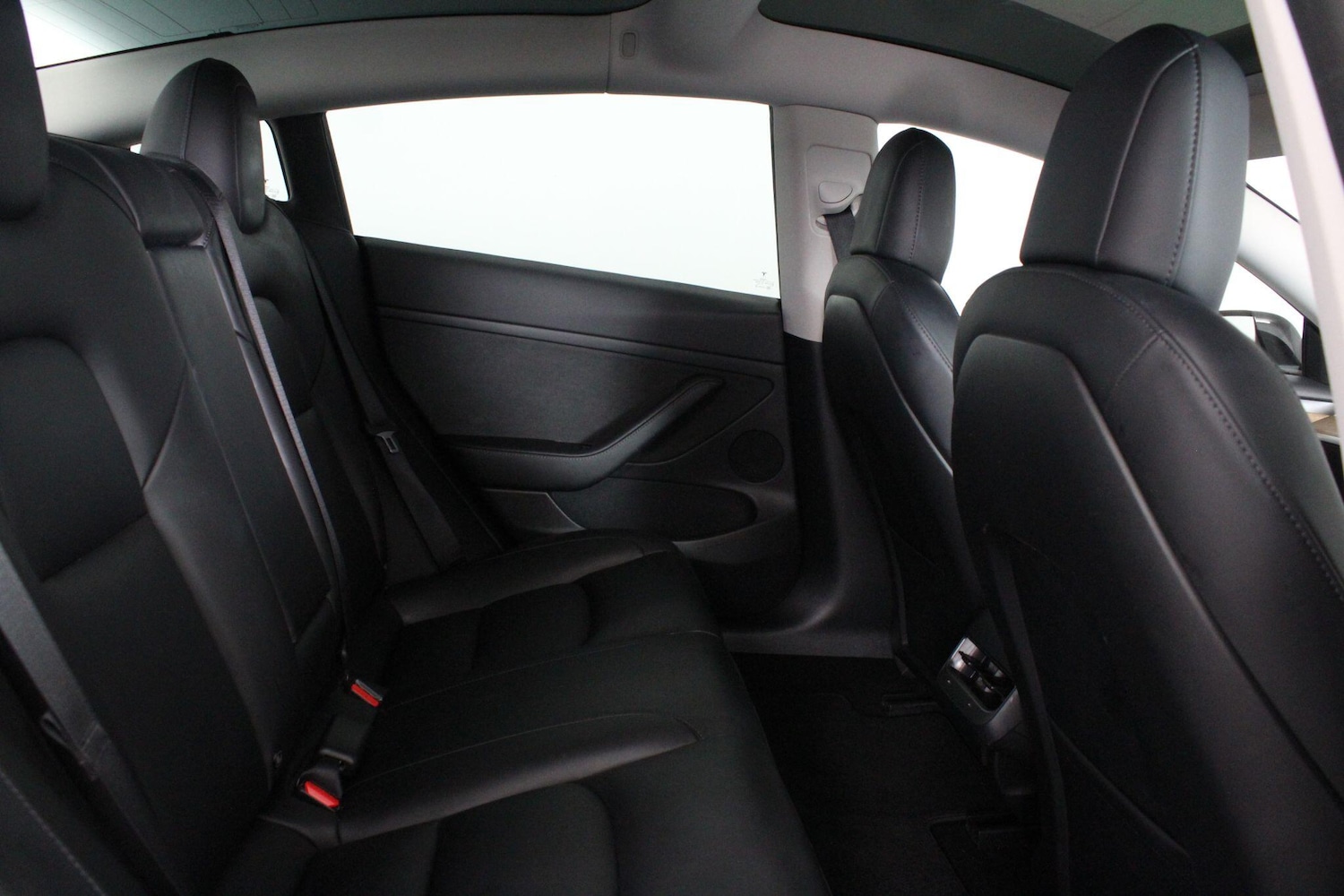 Used Tesla Model 3 2021 for sale - 76991049: Photo 39