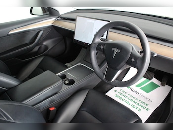 Used Tesla Model 3 2021 for sale - 76991049: Photo