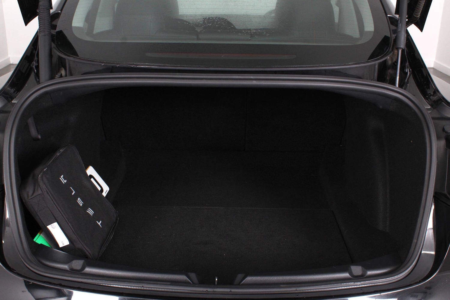 Used Tesla Model 3 2021 for sale - 76991049: Photo 65