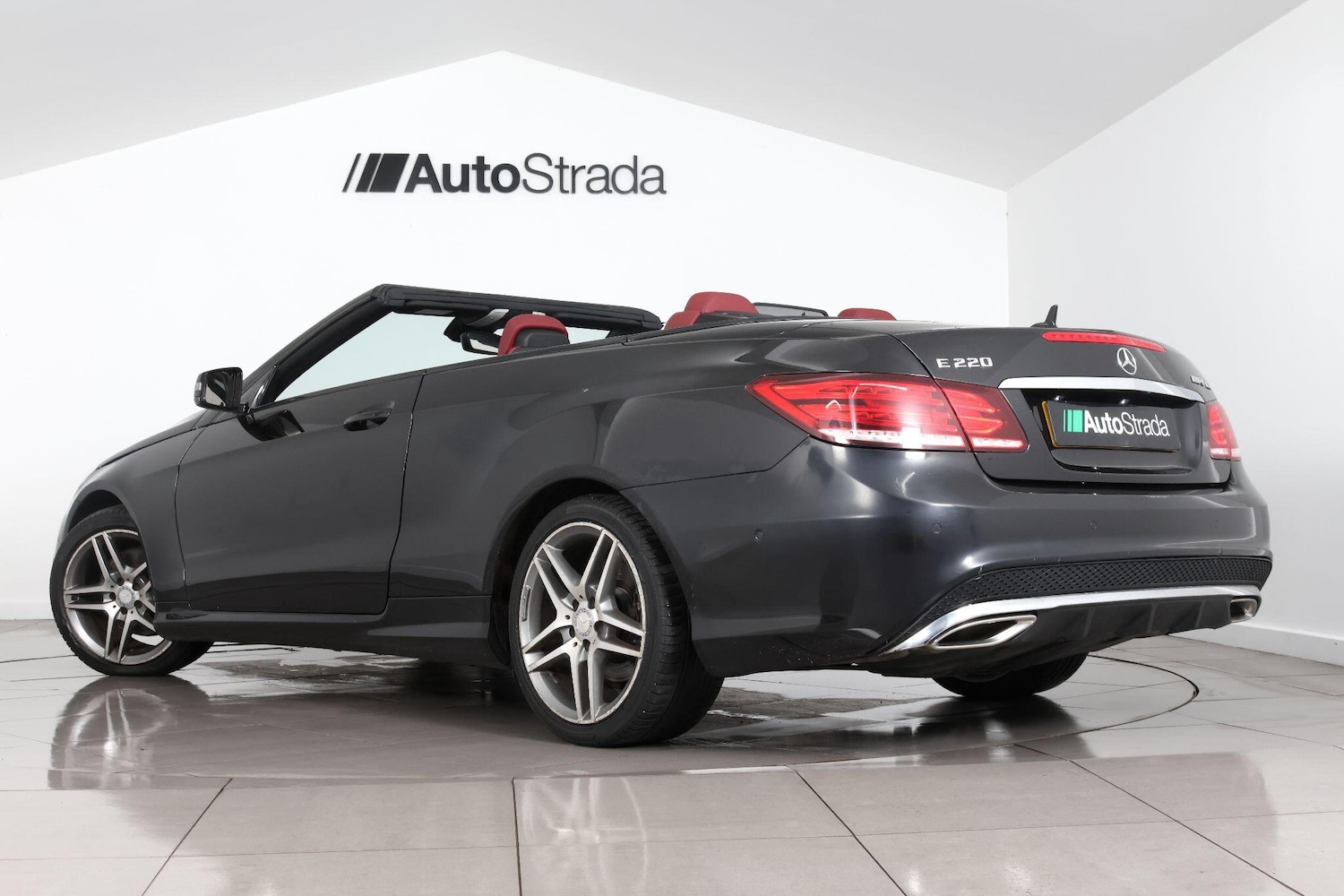 Used Mercedes-Benz E Class for sale - 76993988: Photo 10