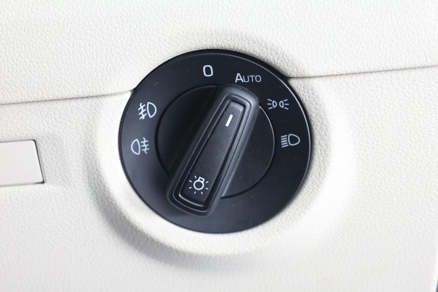 Used Skoda Octavia 2017 for sale - 77737272: Photo 35