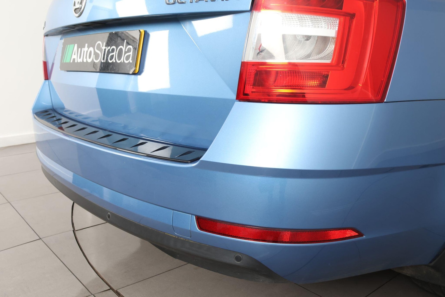 Used Skoda Octavia 2017 for sale - 77737272: Photo 51