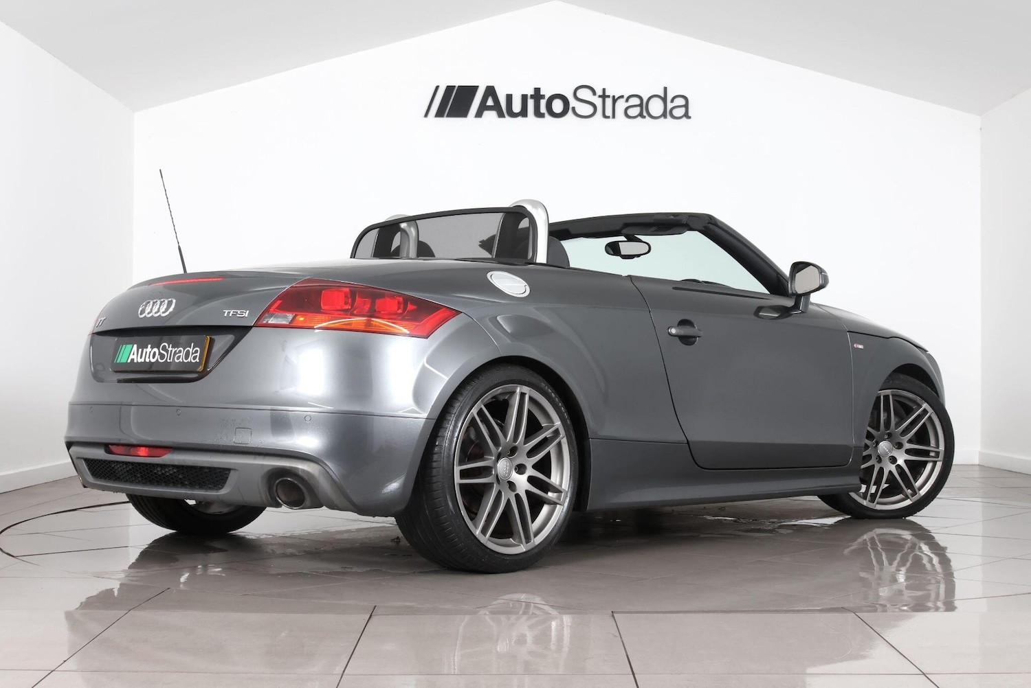 Used Audi TT 2013 for sale - 77358470: Photo 14