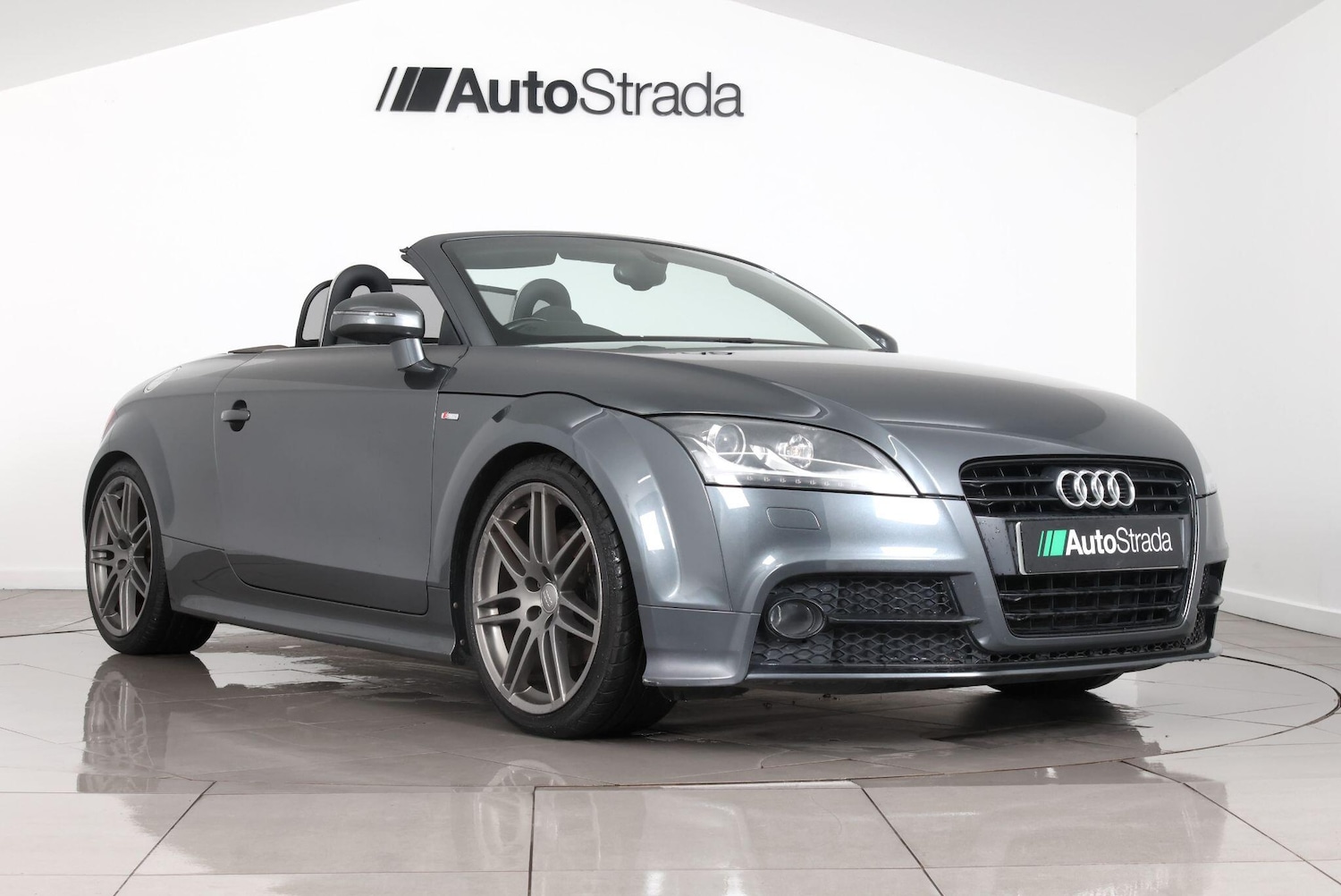 Used Audi TT 2013 for sale - 77358470: Photo 15