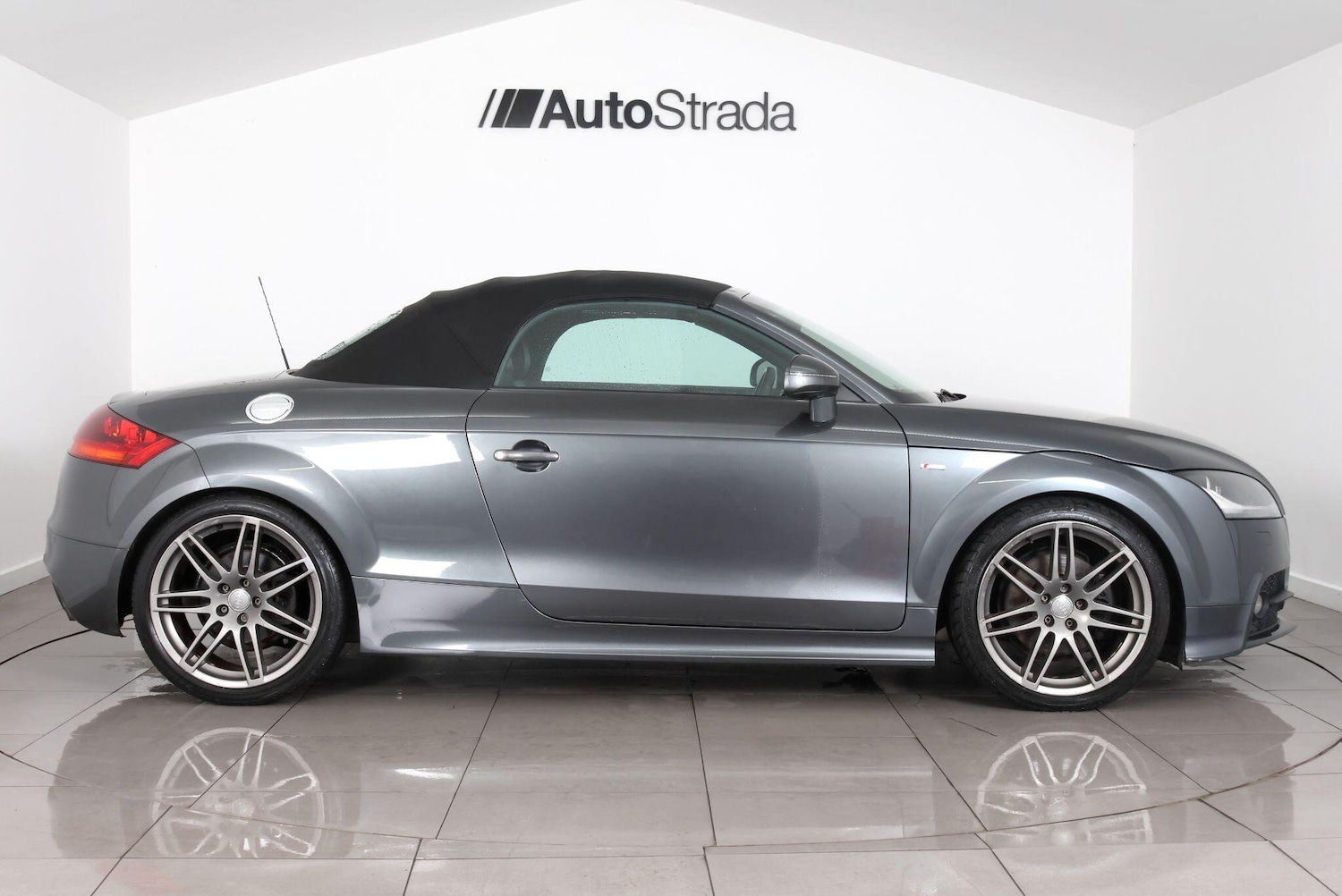 Used Audi TT 2013 for sale - 77358470: Photo 25