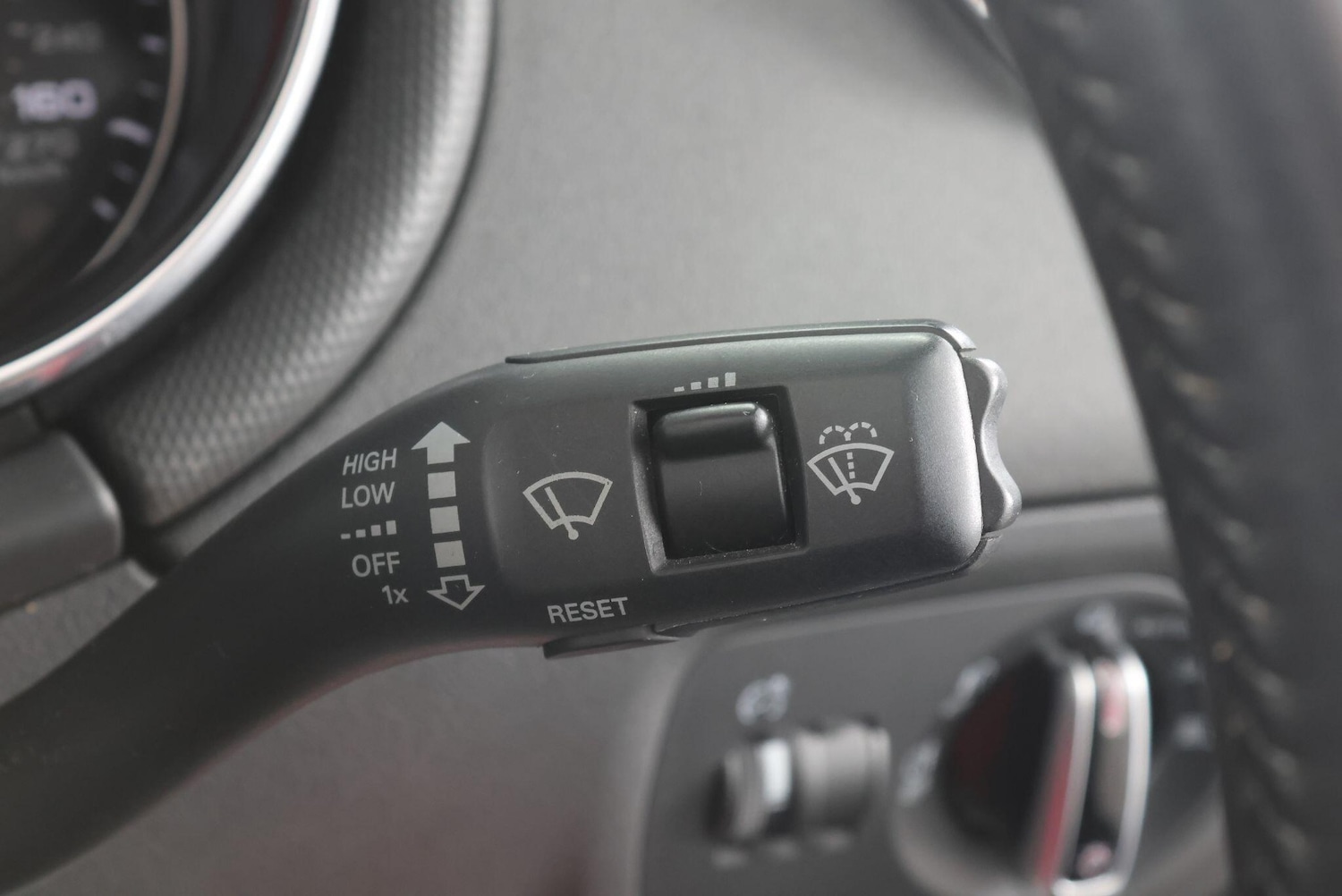 Used Audi TT 2013 for sale - 77358470: Photo 39