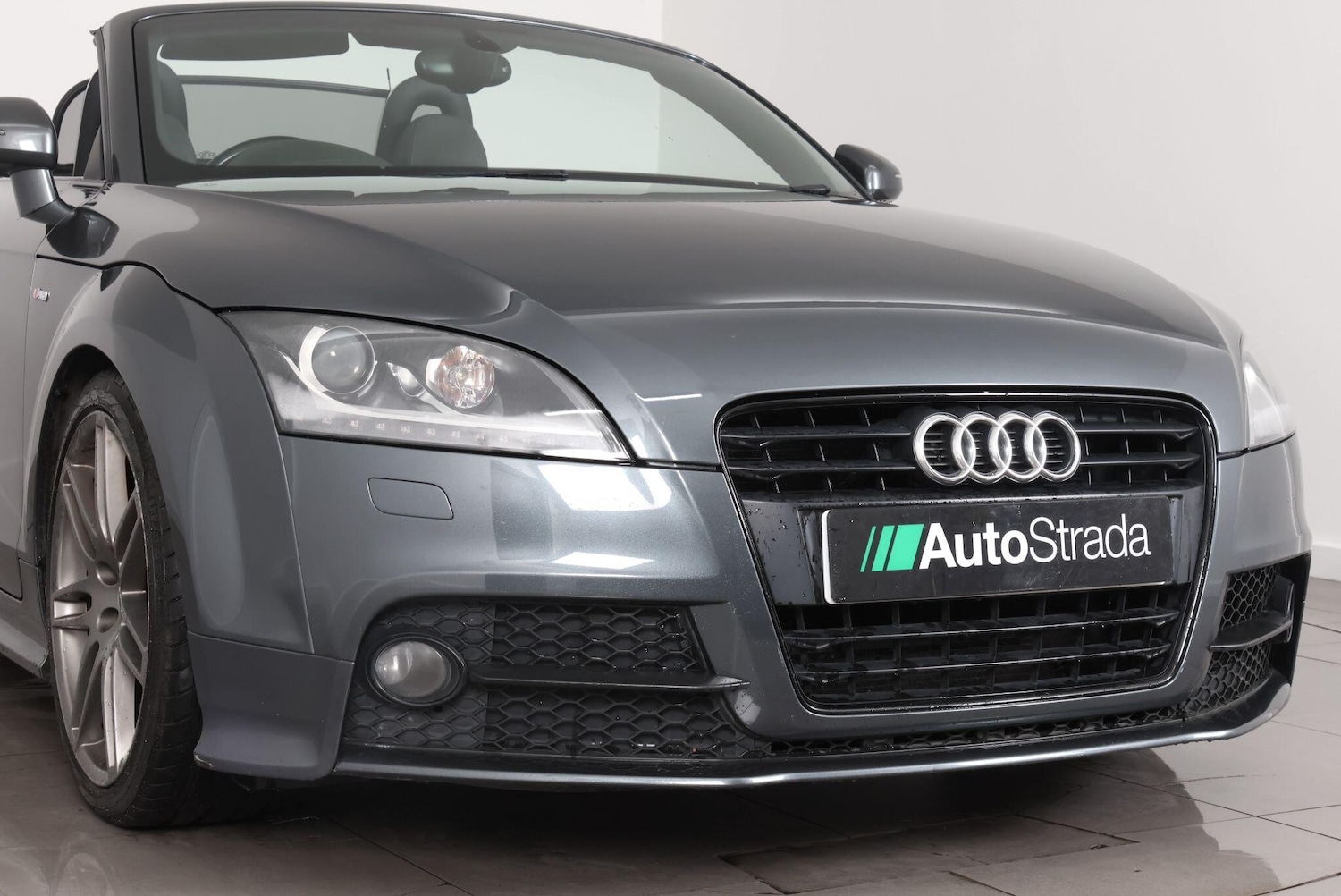 Used Audi TT 2013 for sale - 77358470: Photo 61