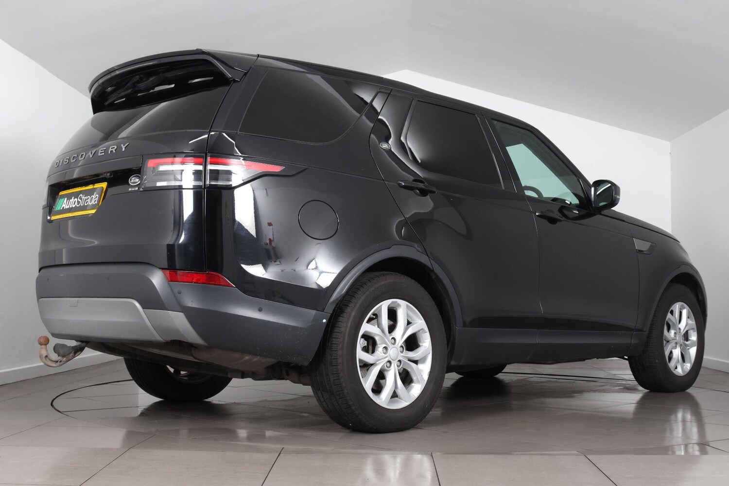 Used Land Rover Discovery 2019 for sale - 77021320: Photo 17