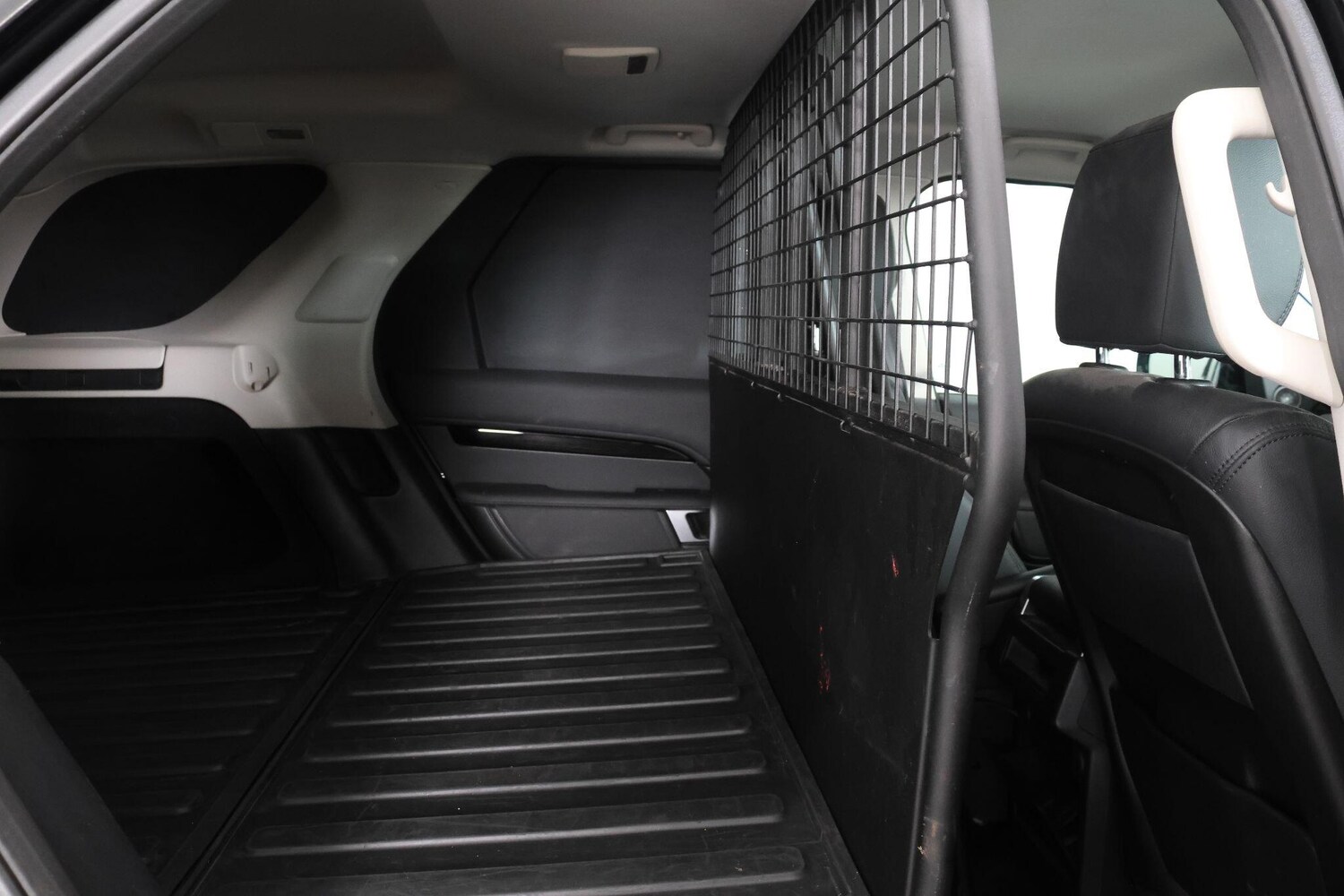 Used Land Rover Discovery 2019 for sale - 77021320: Photo 38