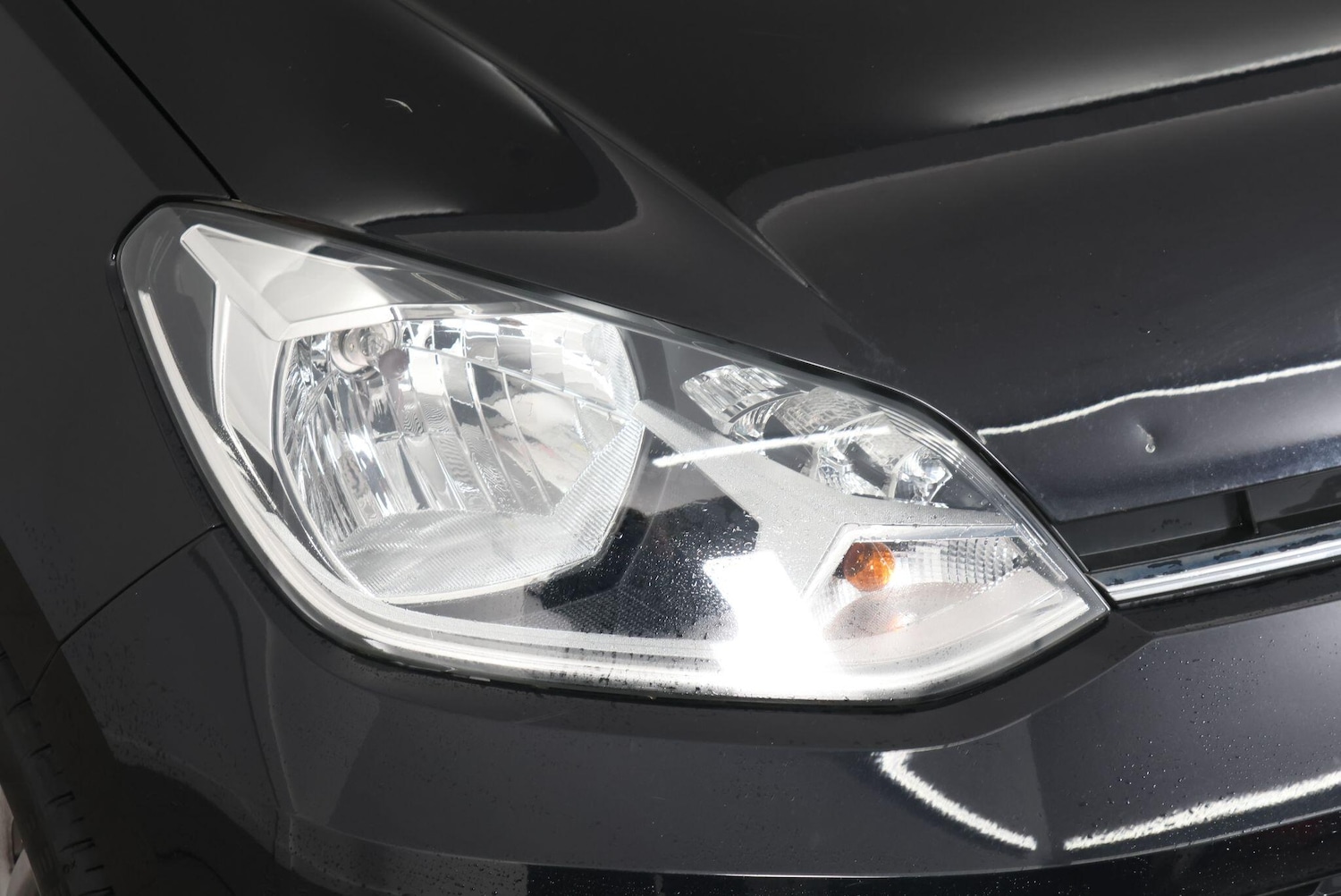 Used Volkswagen up! 2019 for sale - 77425904: Photo 59