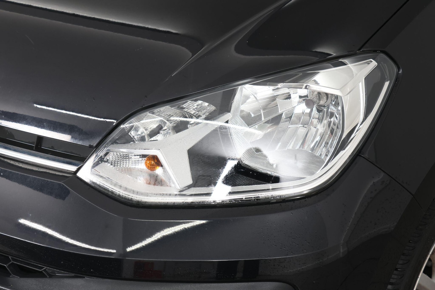 Used Volkswagen up! 2019 for sale - 77425904: Photo 60