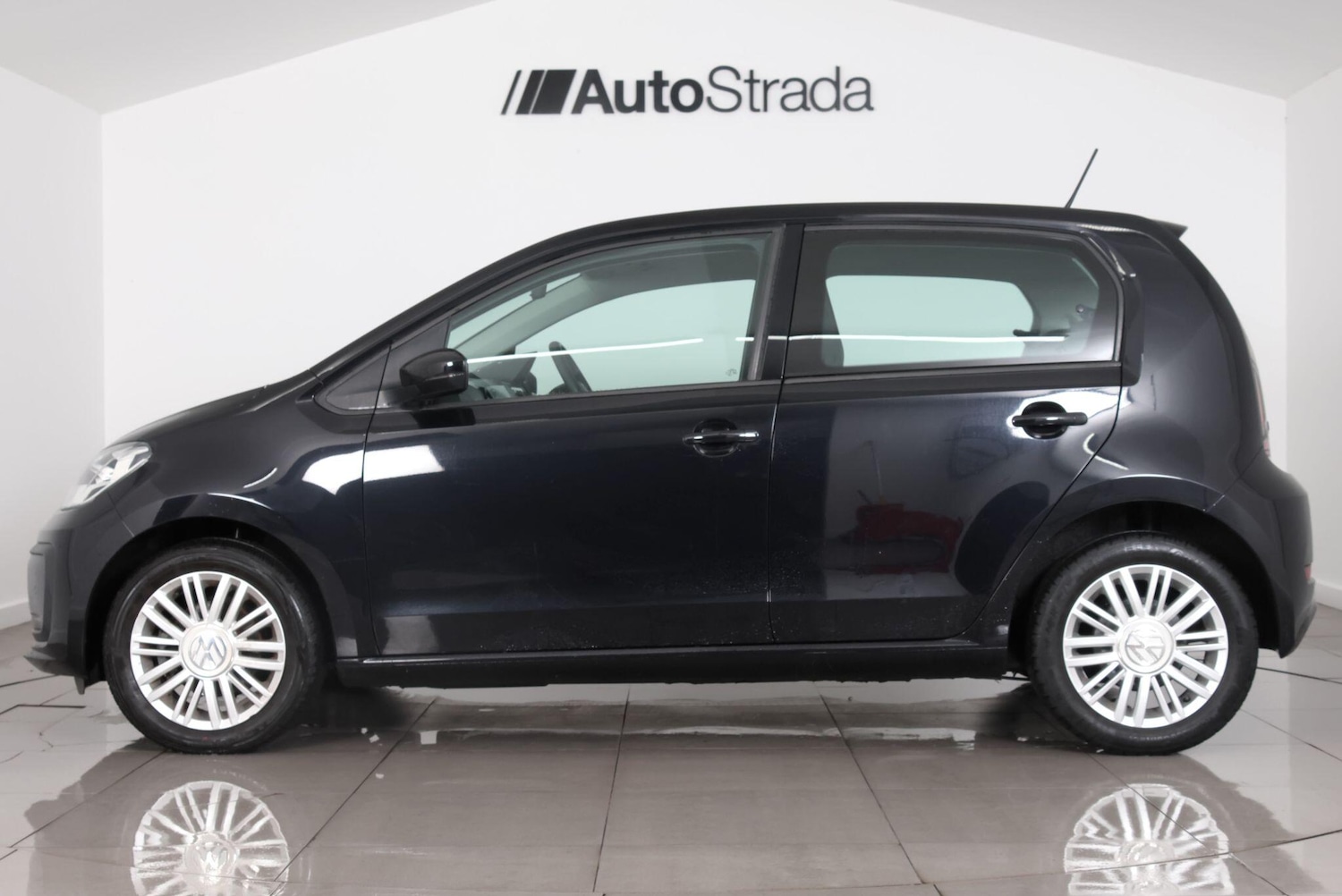 Used Volkswagen up! 2019 for sale - 77425904: Photo 9