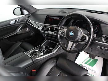 Used BMW X7 2021 for sale - 76992759: Photo