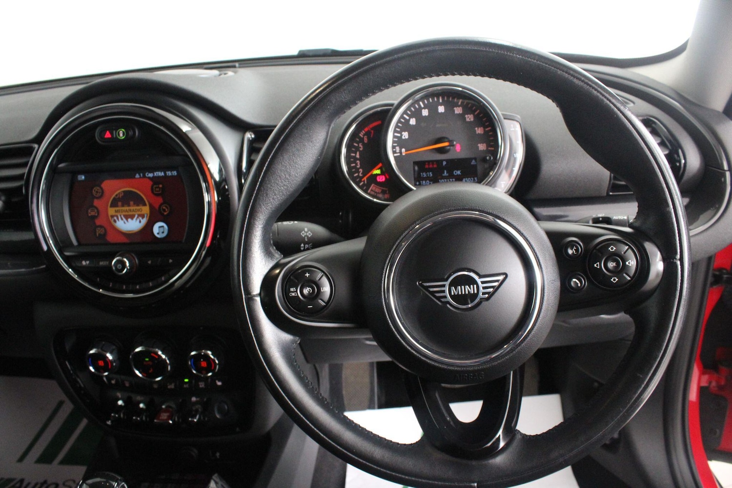 Used MINI Clubman 2019 for sale - 76993555: Photo 24