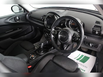 Used MINI Clubman 2019 for sale - 76993555: Photo