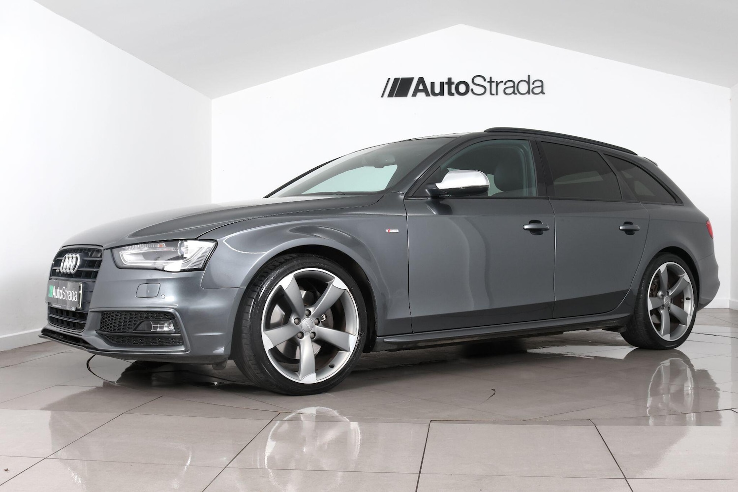 Used Audi A4 2014 for sale - 77202968: Photo 19