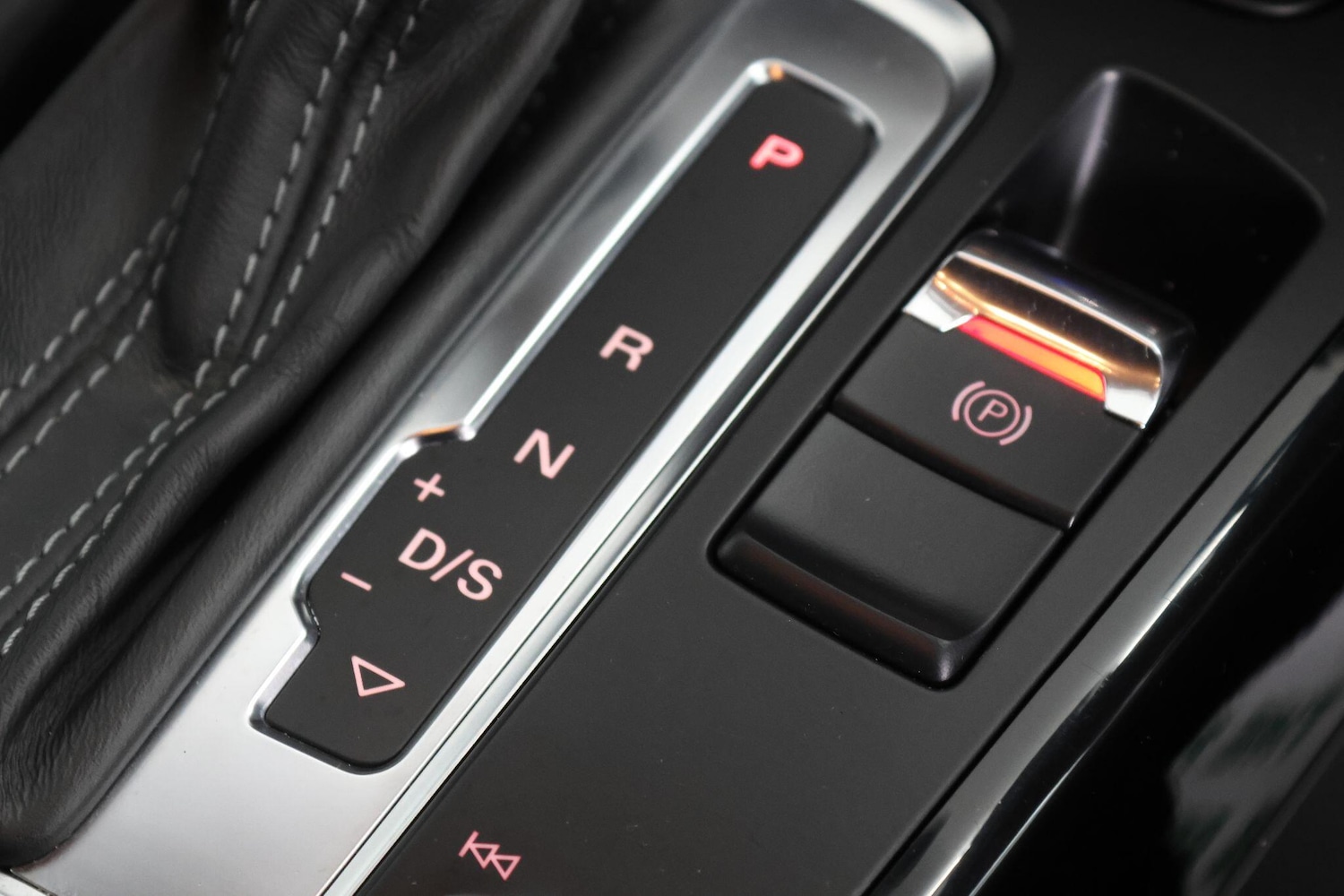 Used Audi A4 2014 for sale - 77202968: Photo 49