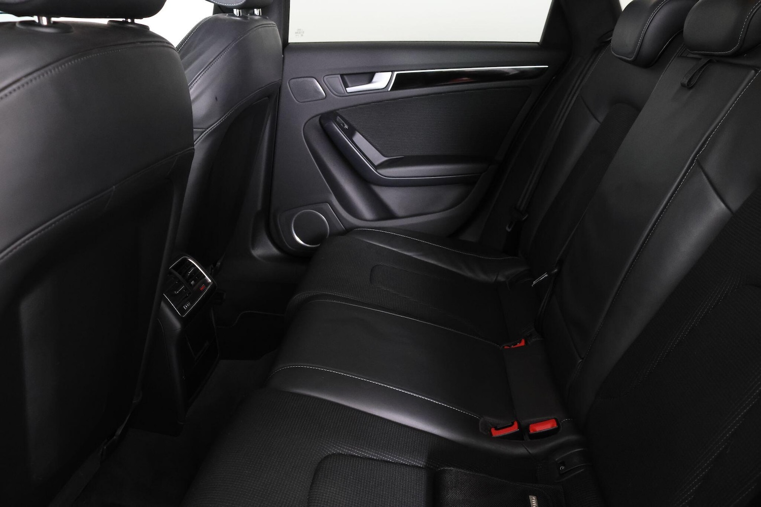 Used Audi A4 2014 for sale - 77202968: Photo 62