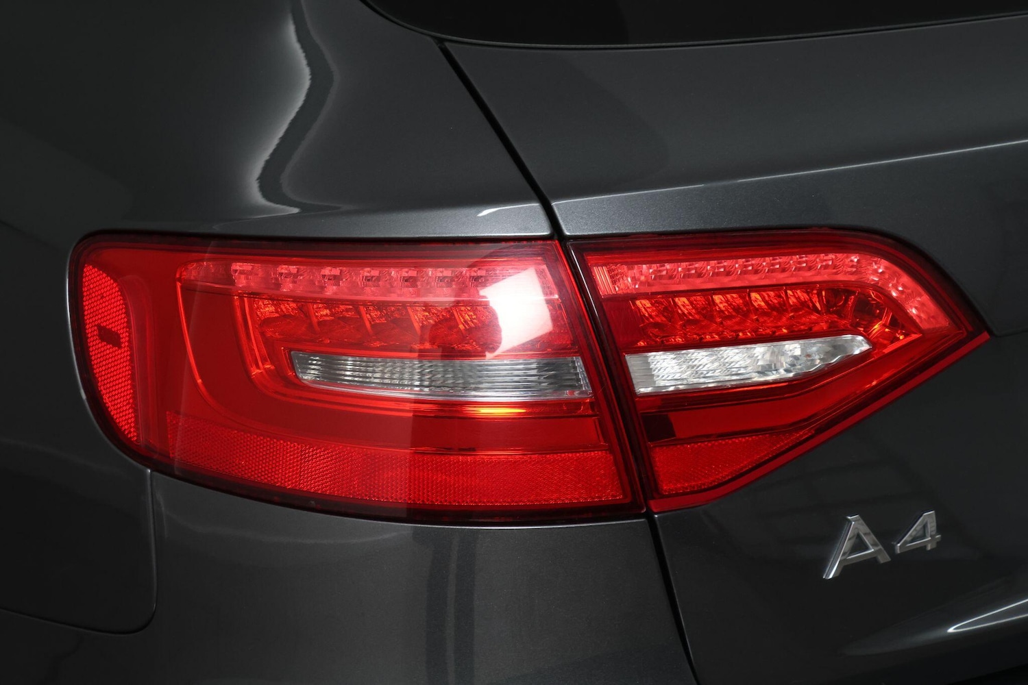 Used Audi A4 2014 for sale - 77202968: Photo 82